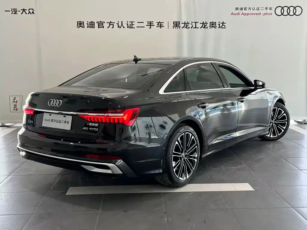 Audi A6L 2024 из CN, фото 5