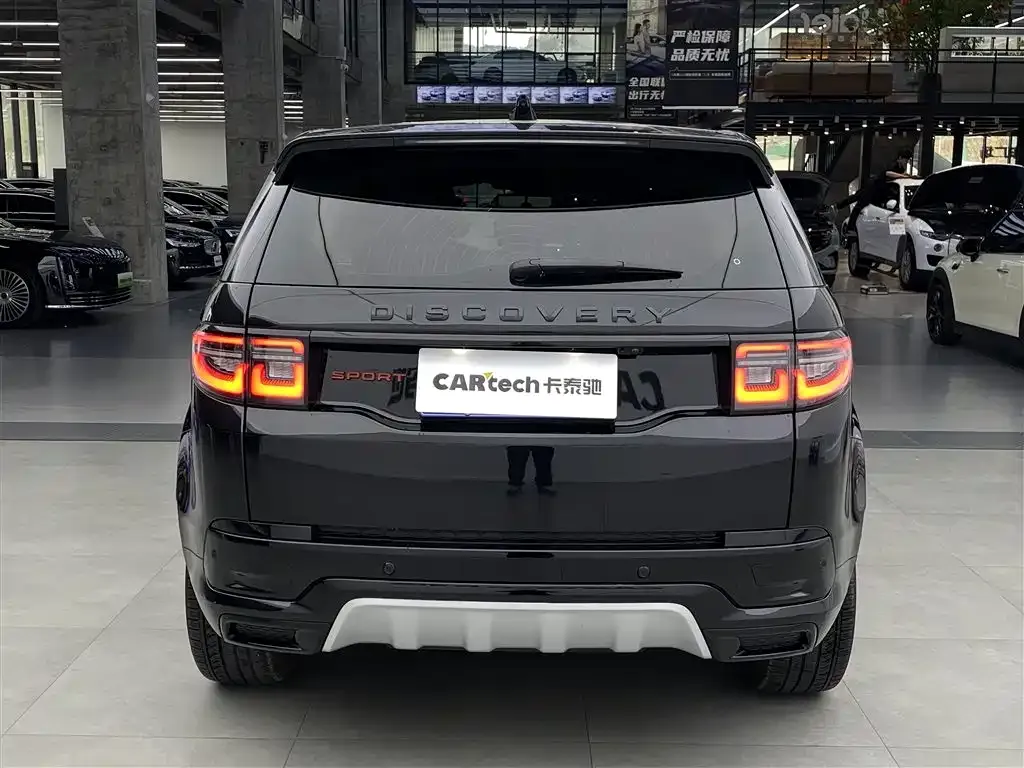 Land Rover Discovery Sport — фото 10