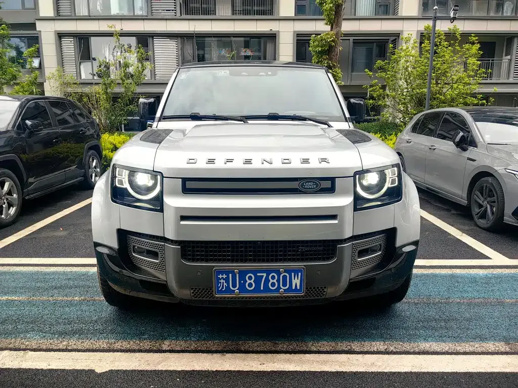 Land Rover Defender — фото 9