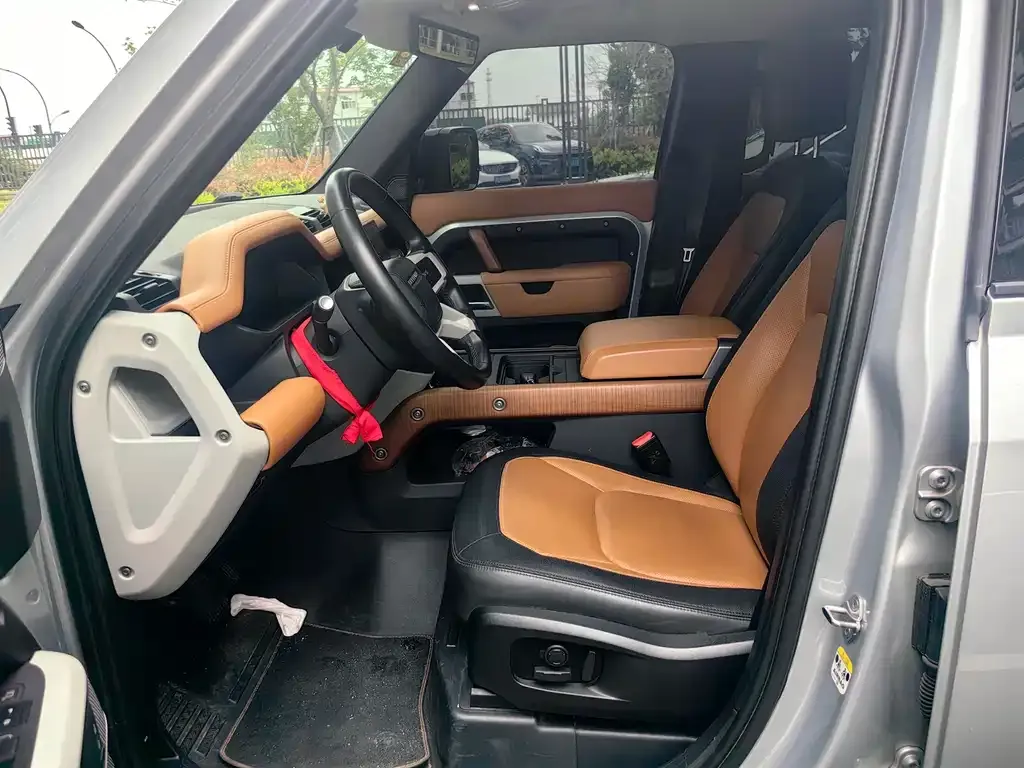 Land Rover Defender — фото 3