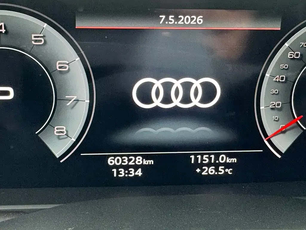 Audi A6L — фото 6