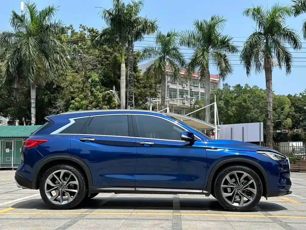 Infiniti QX50 2021 из CN, фото 10