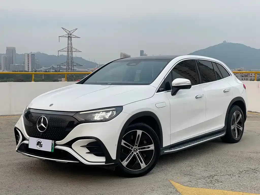 Mercedes-Benz EQE SUV