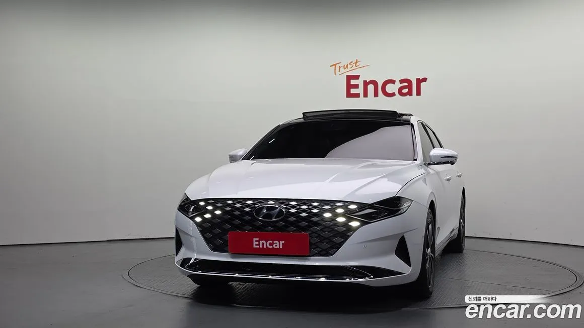 Hyundai Grandeur 2023 из KR, фото 3