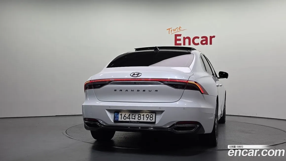 Hyundai Grandeur 2023 из KR, фото 4