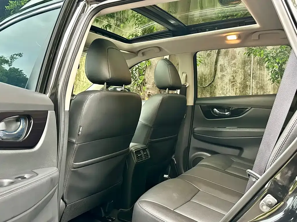 Nissan X-Trail — фото 2