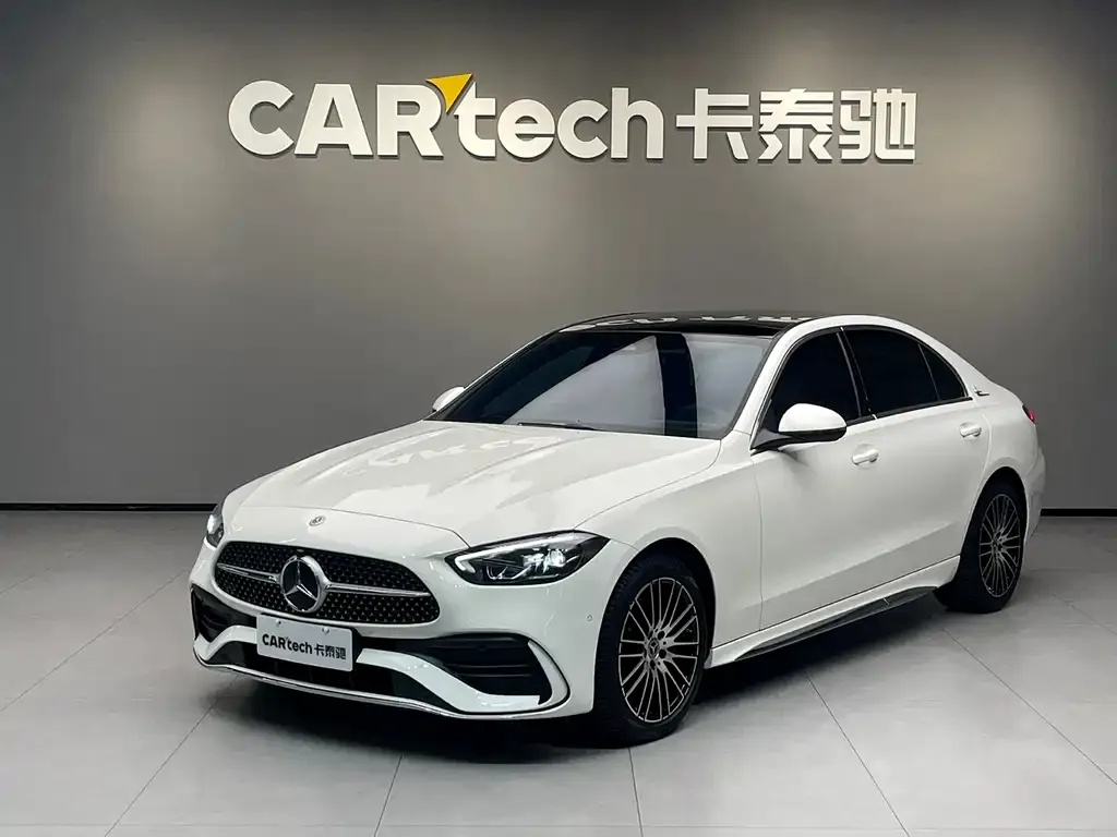 Mercedes-Benz C-Class — фото 1