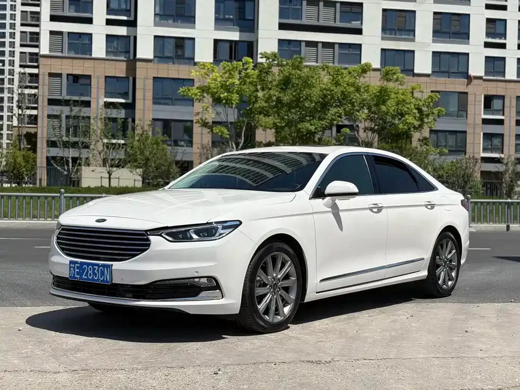 Ford Taurus