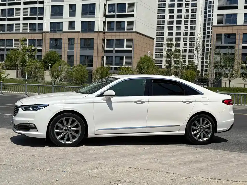 Ford Taurus 2021 из CN, фото 7