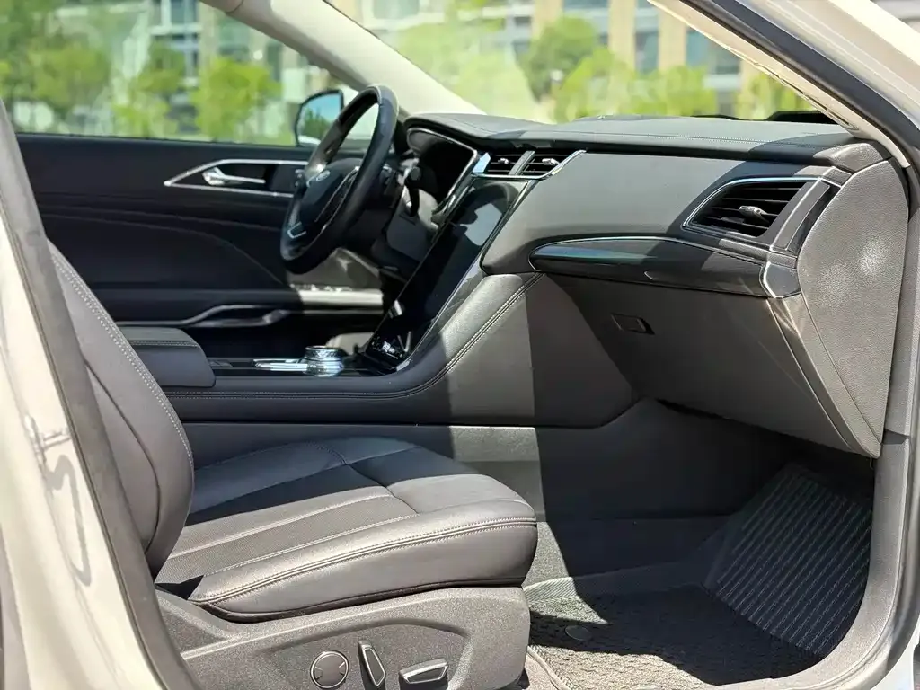 Ford Taurus 2021 из CN, фото 4