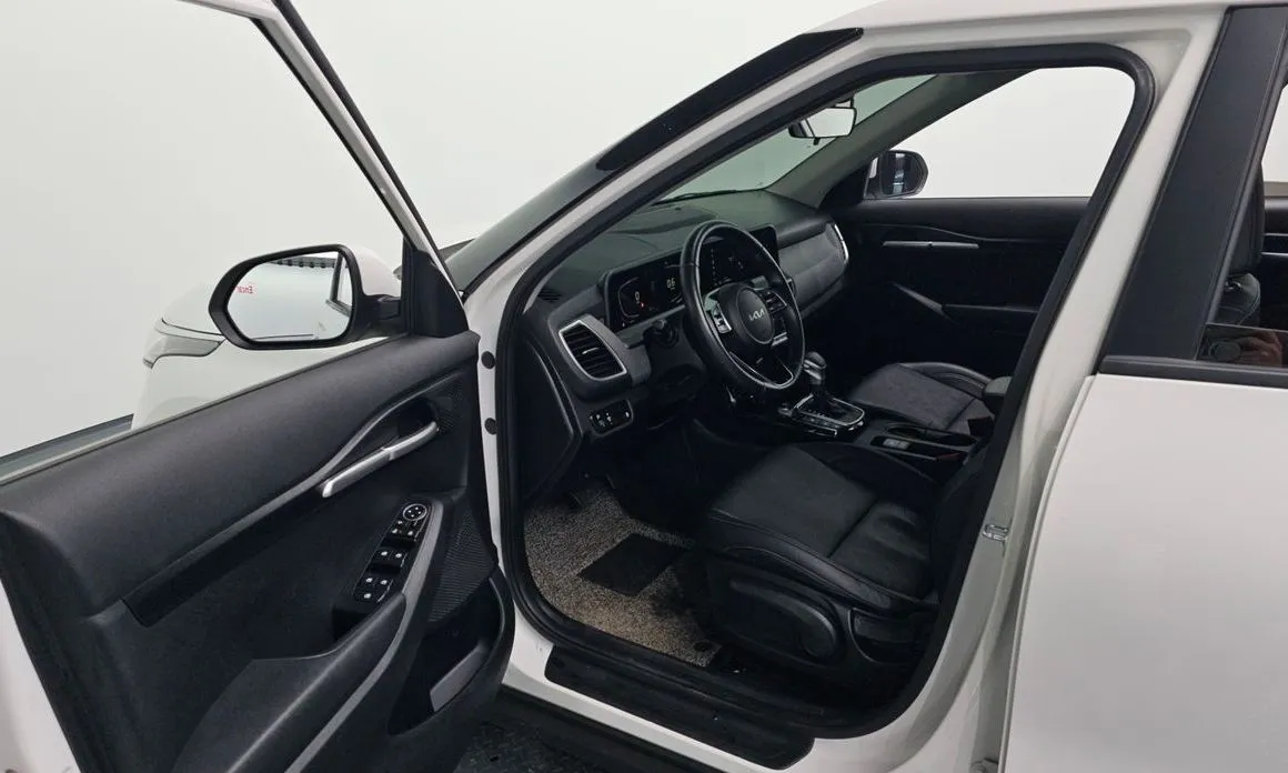Kia Seltos 2023 из KR, фото 3
