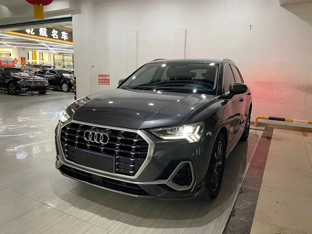 Audi Q3 2022 из CN, фото 1
