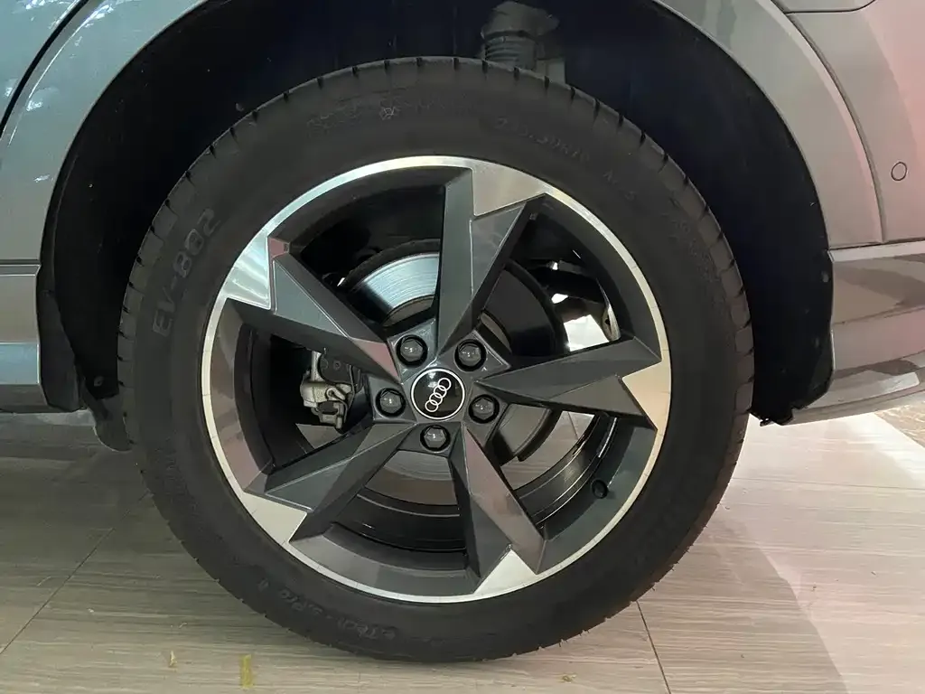 Audi Q3 2022 из CN, фото 2
