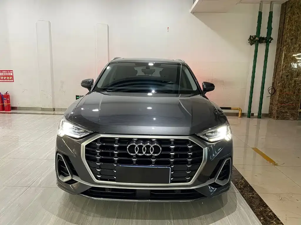 Audi Q3 2022 из CN, фото 3