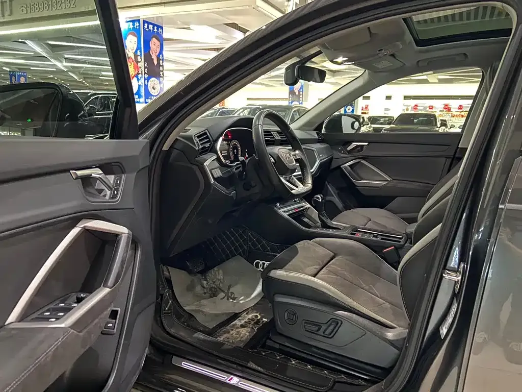 Audi Q3 2022 из CN, фото 8