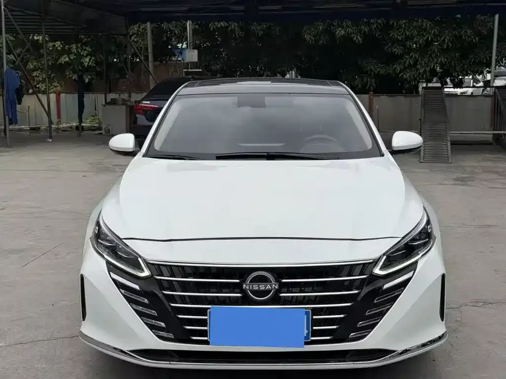 Nissan Teana — фото 2