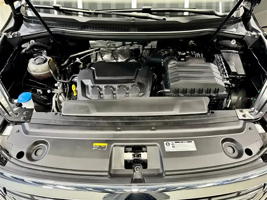 Volkswagen Viloran 2025 из CN, фото 10
