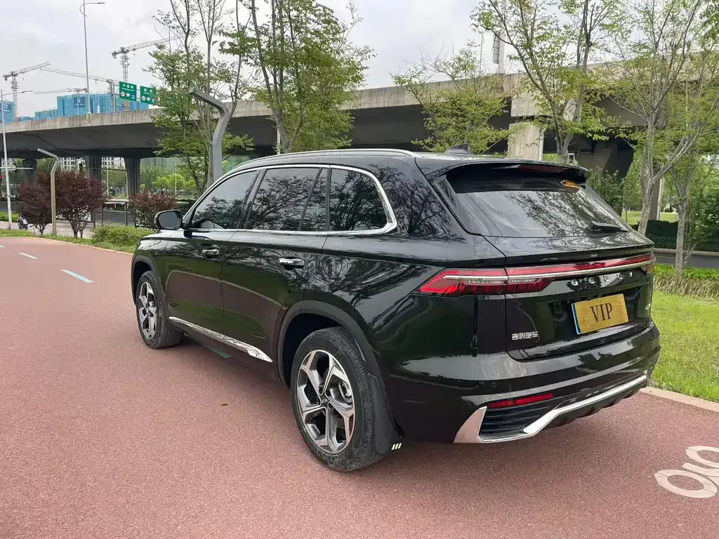 Geely Xingyue L — фото 4