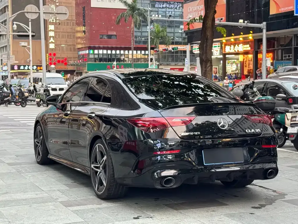 Mercedes-Benz CLA AMG — фото 7