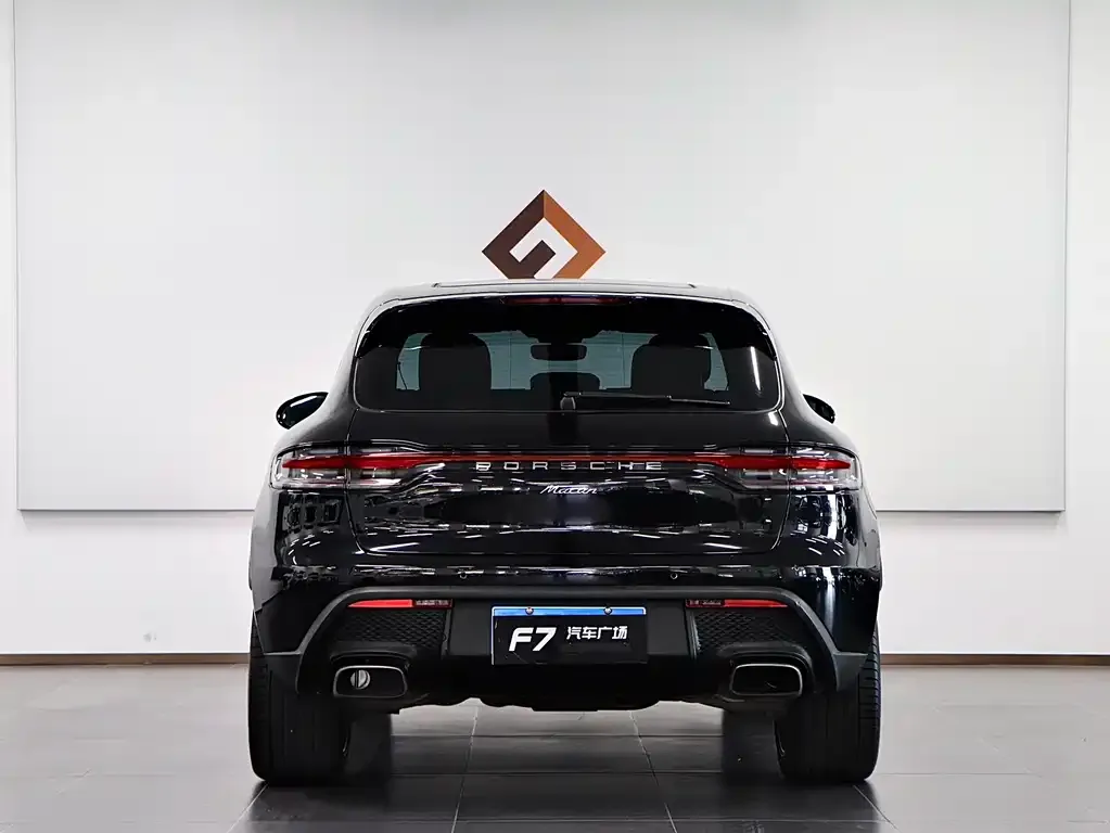 Porsche Macan — фото 7