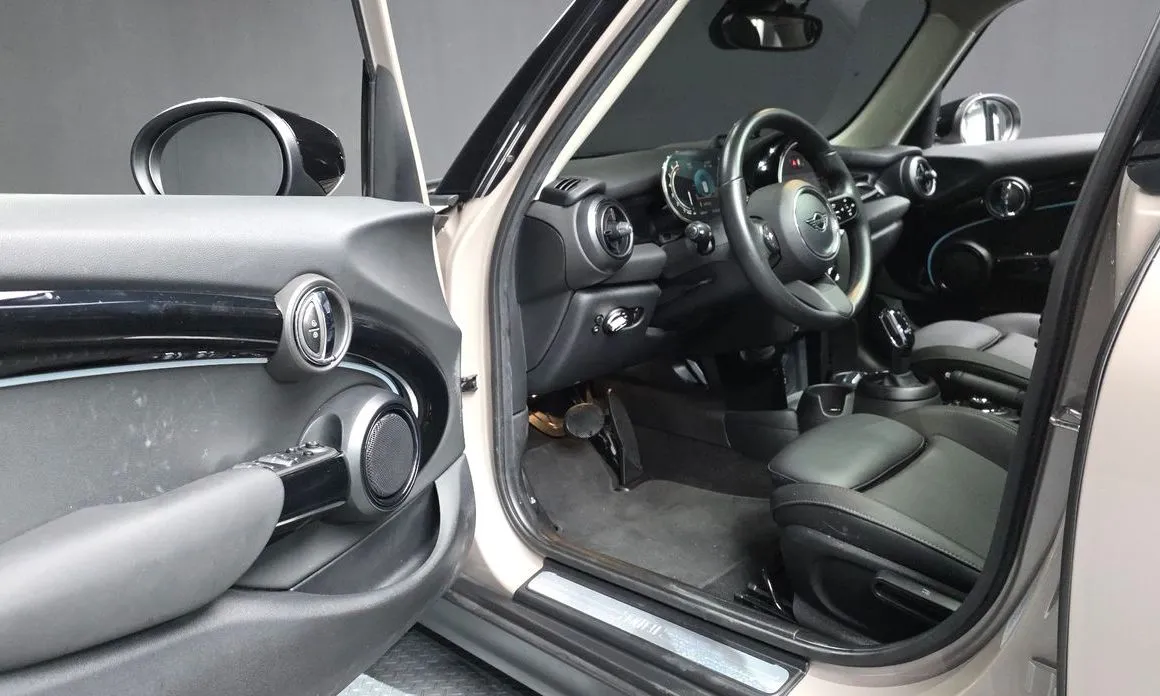 Mini Cooper 2022 из KR, фото 7