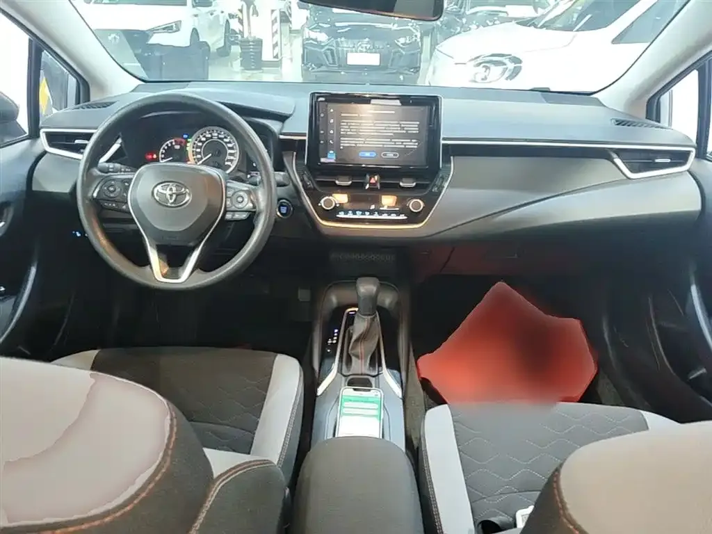 Toyota Corolla 2024 из CN, фото 3