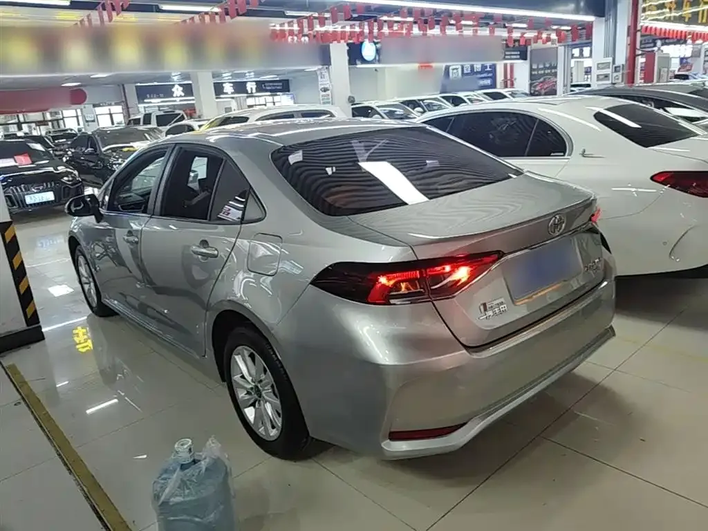 Toyota Corolla 2024 из CN, фото 7