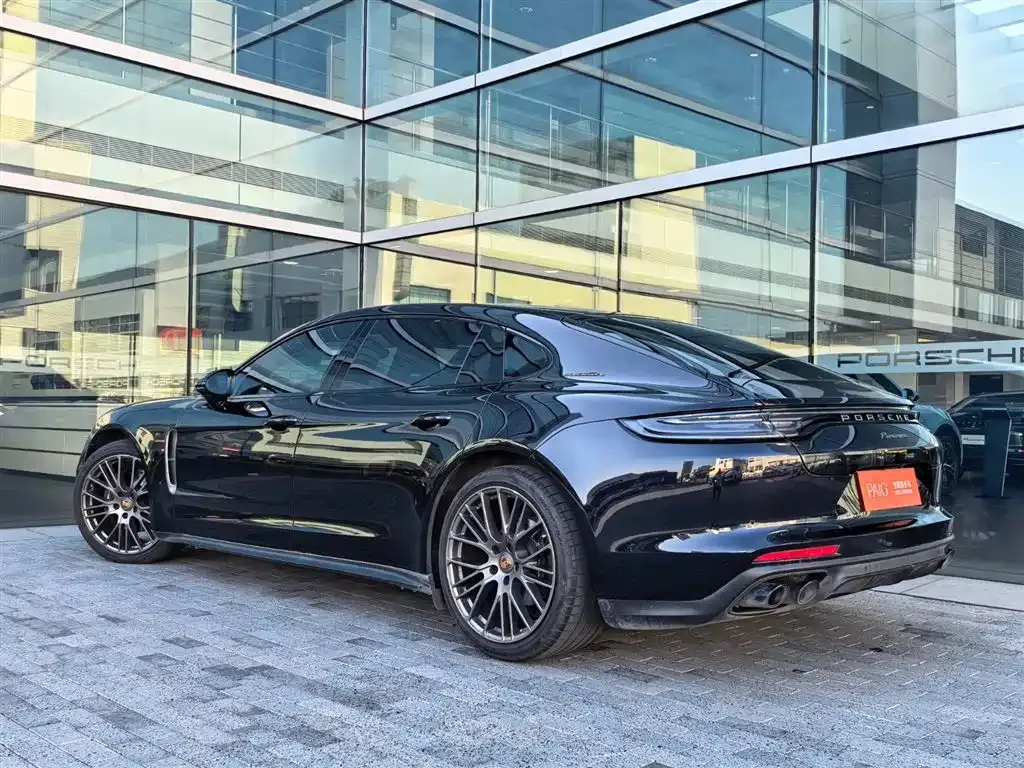 Porsche Panamera — фото 6