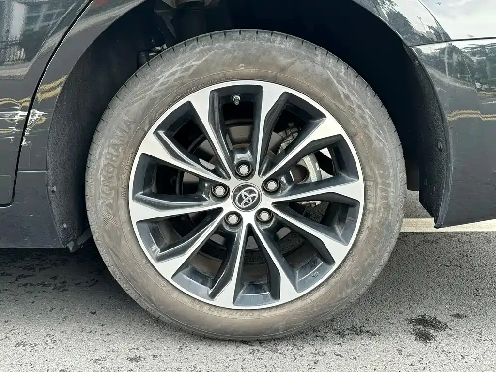 Toyota Avalon 2023 из CN, фото 6