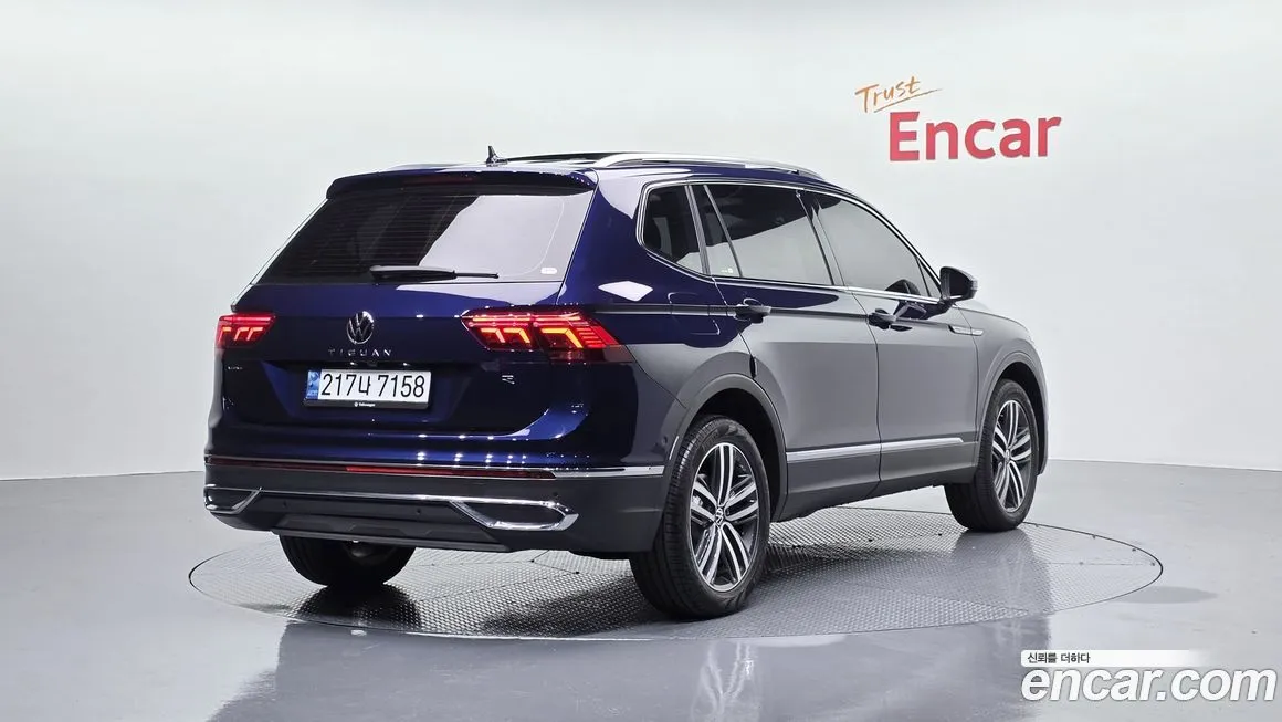 Volkswagen Tiguan — фото 3