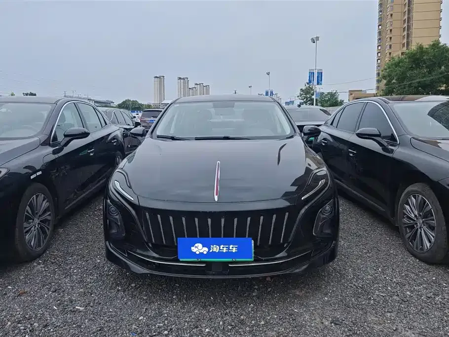 Hongqi E-QM5 — фото 4