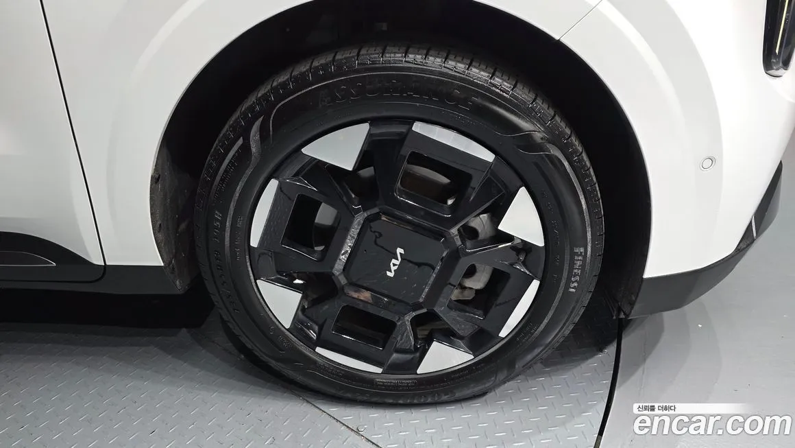 Kia Carnival 2024 из KR, фото 2