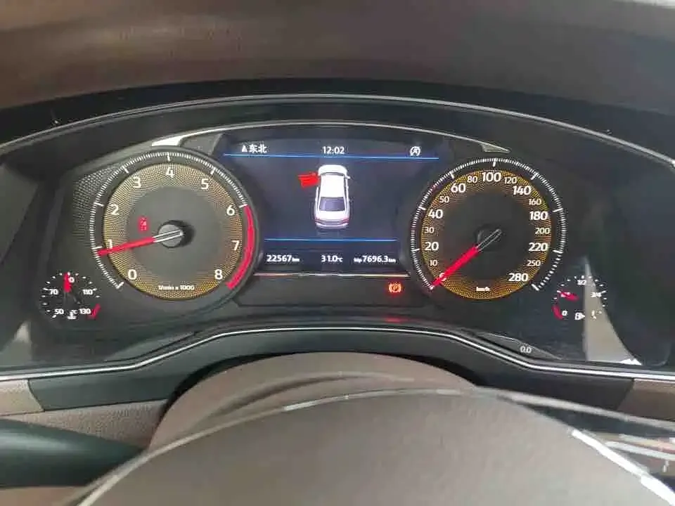 Volkswagen Phideon 2022 из CN, фото 4