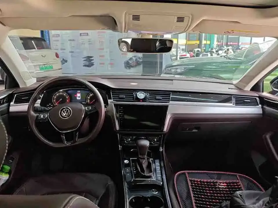 Volkswagen Phideon 2022 из CN, фото 3