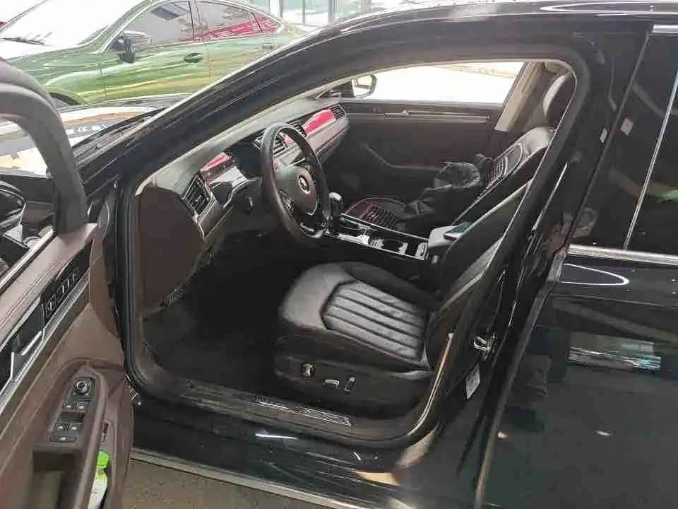 Volkswagen Phideon 2022 из CN, фото 5