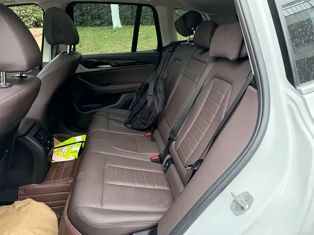 BMW X3 2021 из CN, фото 2