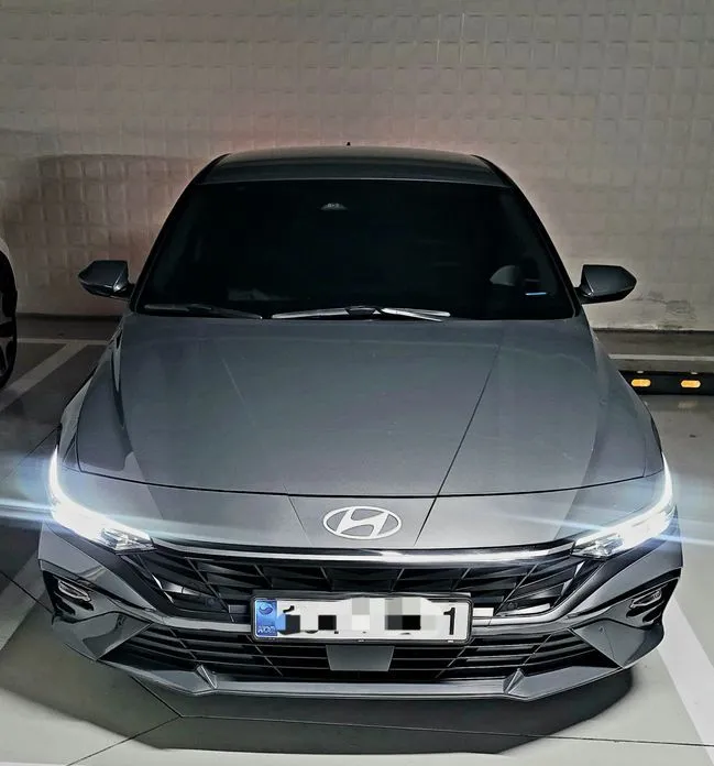 Hyundai AVANTE — фото 1