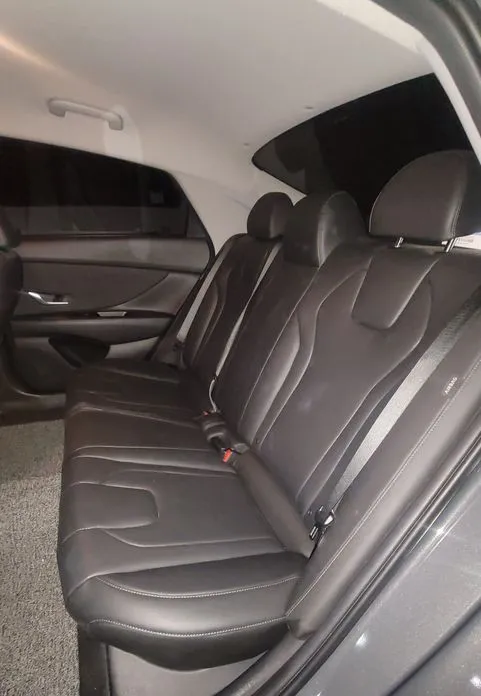 Hyundai AVANTE — фото 3