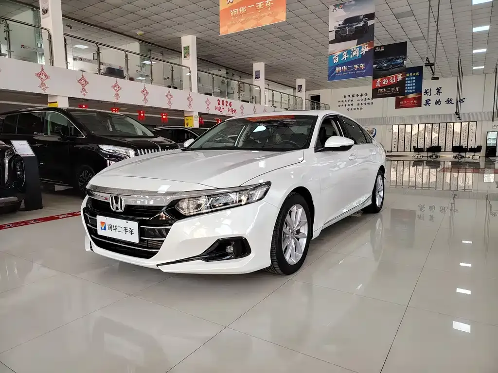 Honda Accord — фото 1