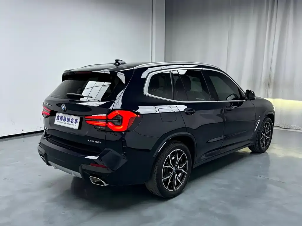 BMW X3 — фото 9