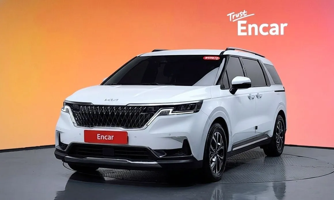 Kia Carnival 2023 из KR, фото 1