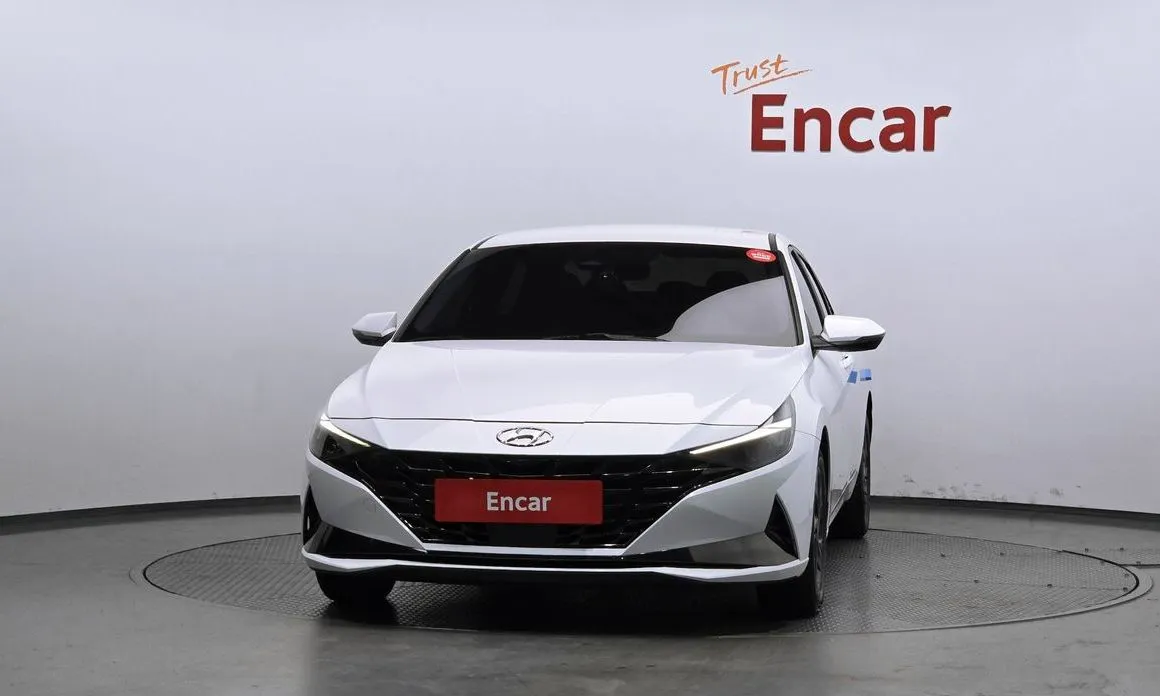 Hyundai AVANTE — фото 2