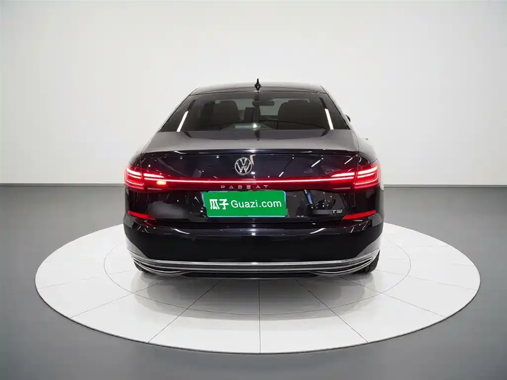Volkswagen Passat — фото 4