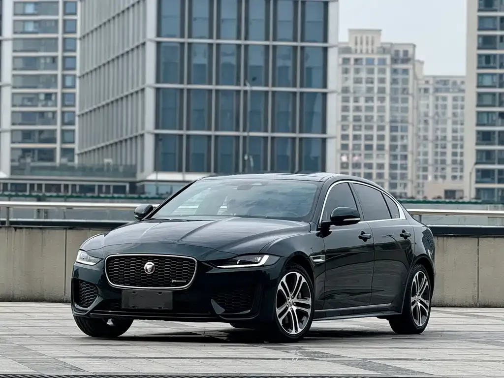 Jaguar XEL — фото 1