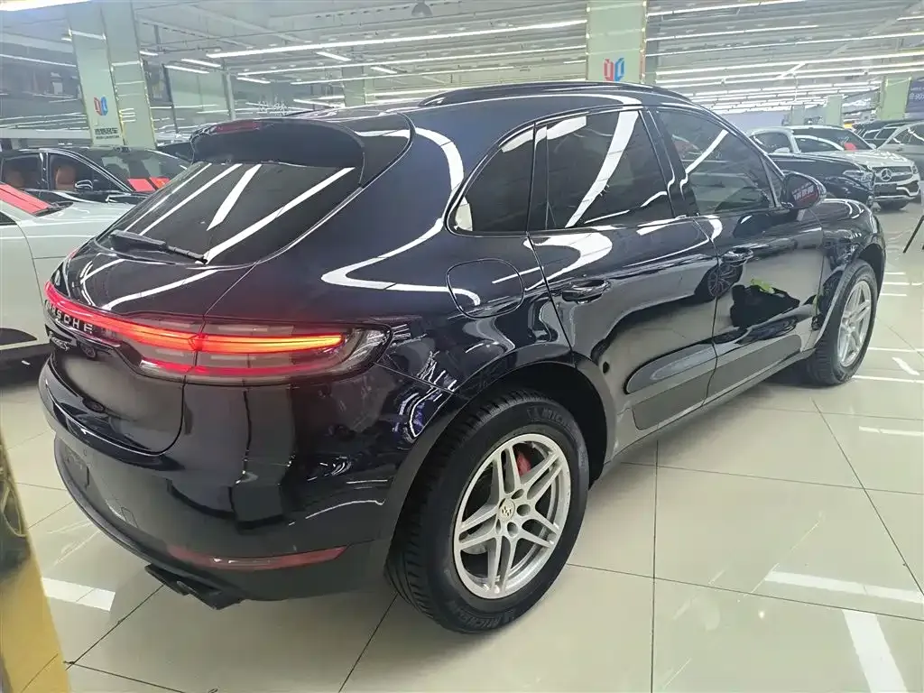 Porsche Macan — фото 2