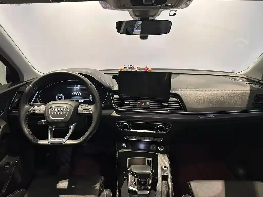 Audi Q5L 2022 из CN, фото 7