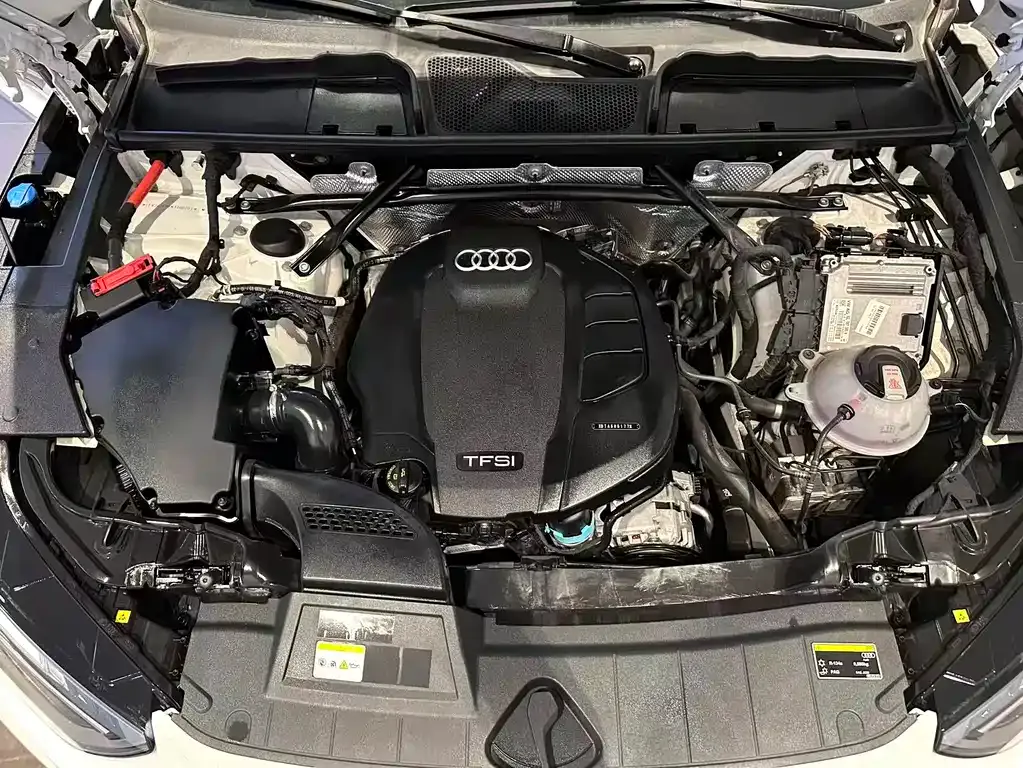 Audi Q5L 2022 из CN, фото 5