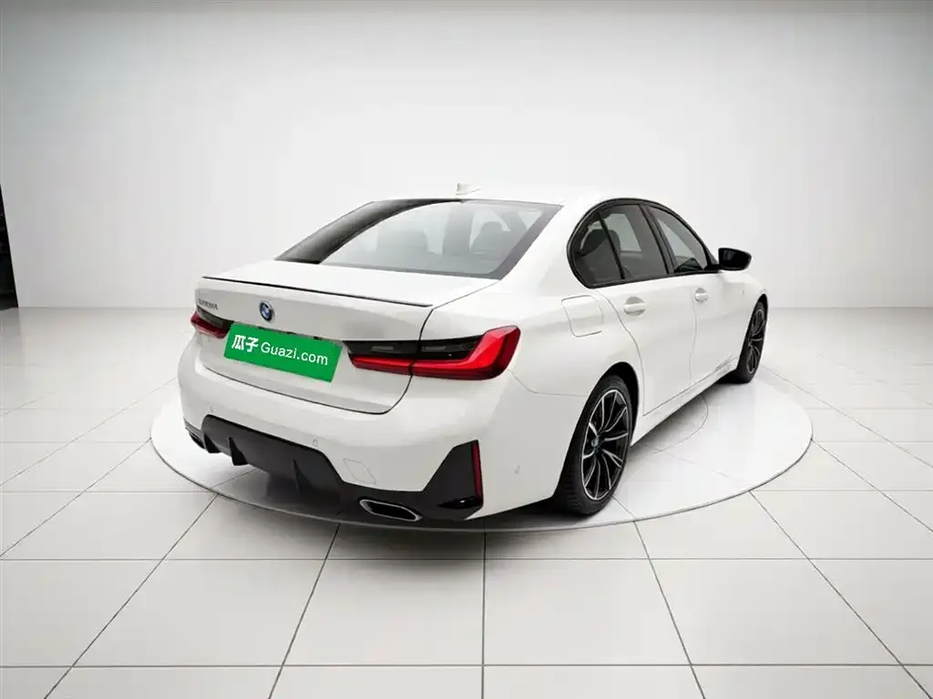 BMW 3 Series — фото 4
