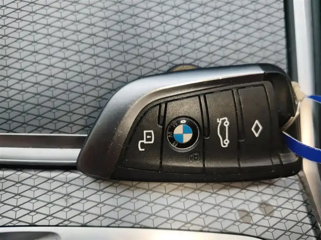 BMW 3 Series — фото 10