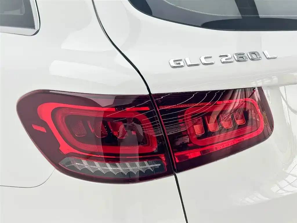 Mercedes-Benz GLC — фото 9